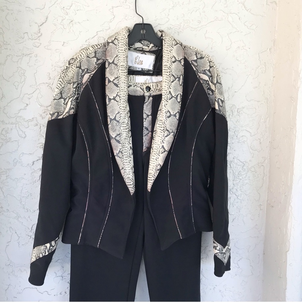 Bold leather trimmed black pantsuit, private label Cleo, SzM